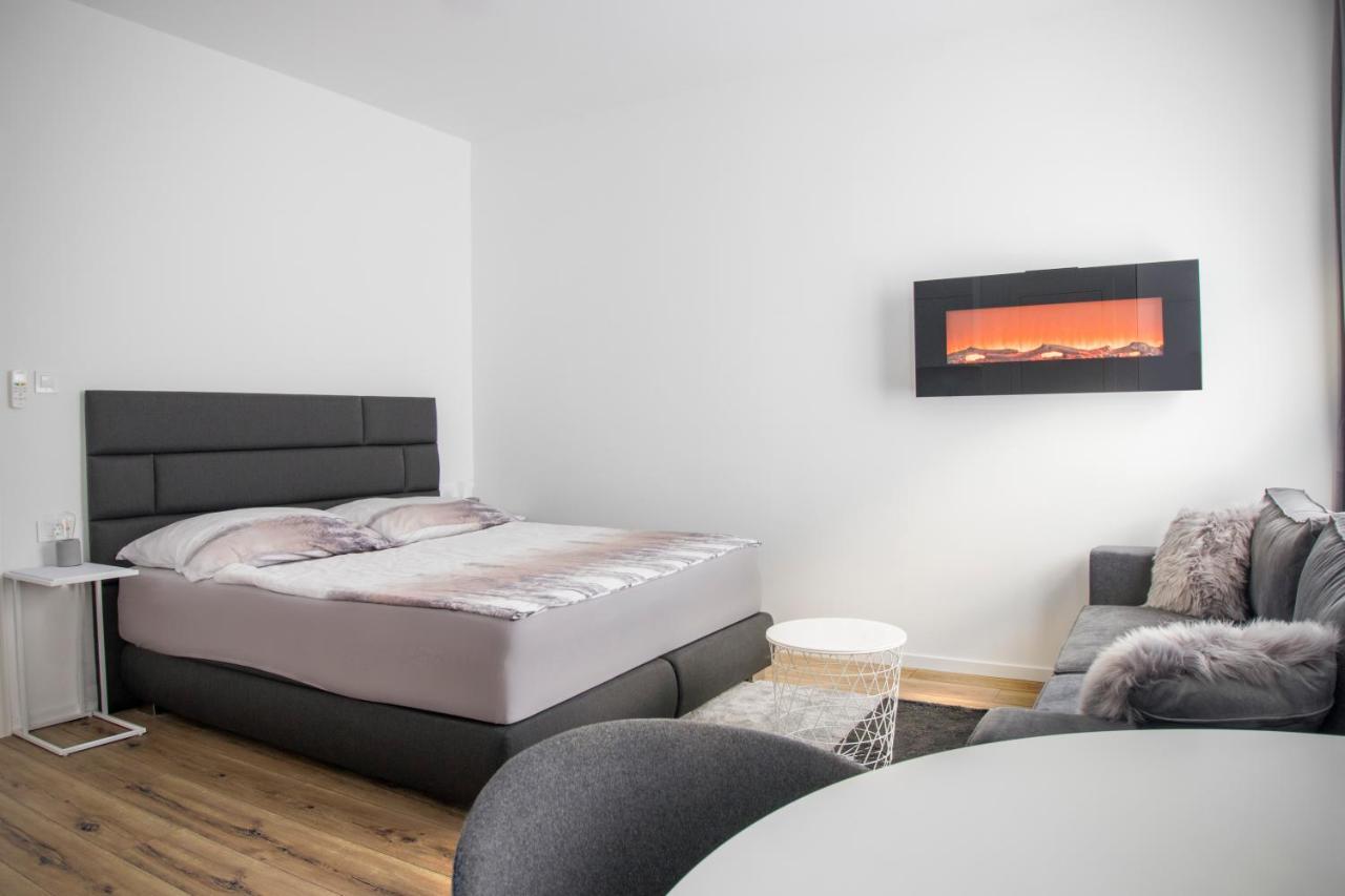 Main Square Modern Apartments Загреб Екстериор снимка