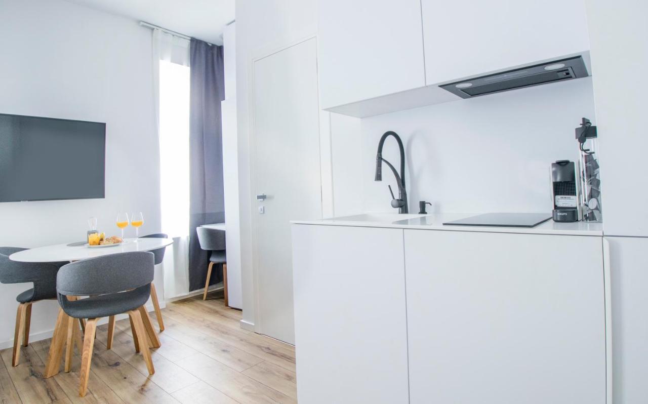 Main Square Modern Apartments Загреб Екстериор снимка